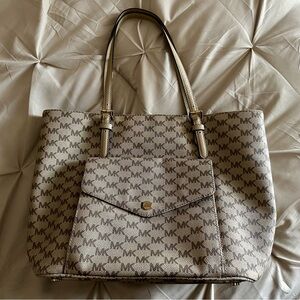 Michael Kors Tote